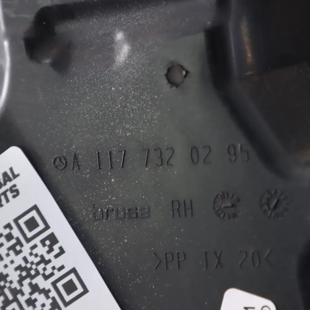  Abfluss Mercedes C117 Hintertür Rechts Wasser Abfluss Abdeckung - SKU A1177320295 - Teilenummer A1177320295