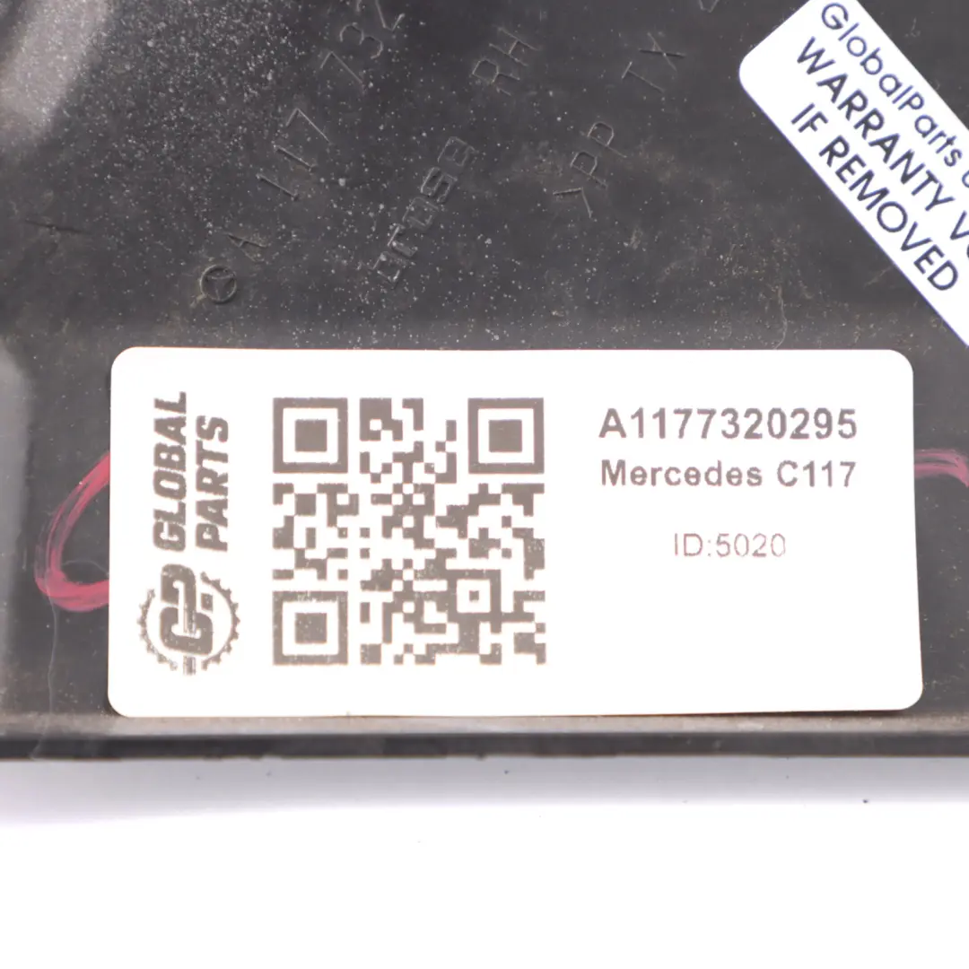 Drenaje Mercedes C117 Puerta Trasera Derecha Tapa de Drenaje de Agua para con número de pieza A1177320295 Drenaje Mercedes C117 Puerta Trasera Derecha Tapa de Drenaje de Agua - SKU A1177320295 - Número de pieza A1177320295