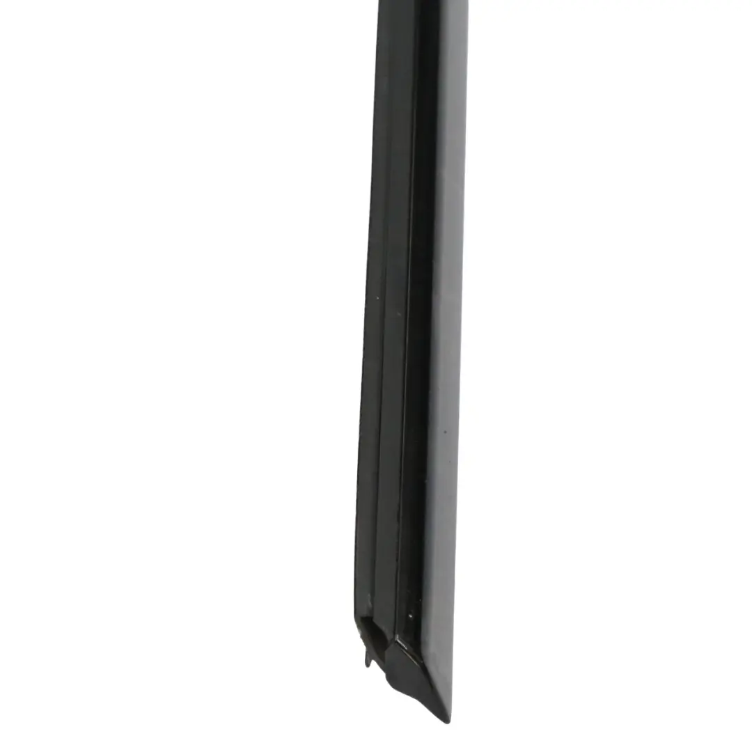 Mercedes C117 Guarnizione Porta Finestra Posteriore Destra Striscia - SKU A1177350482-1 - Numero di parte A1177350482