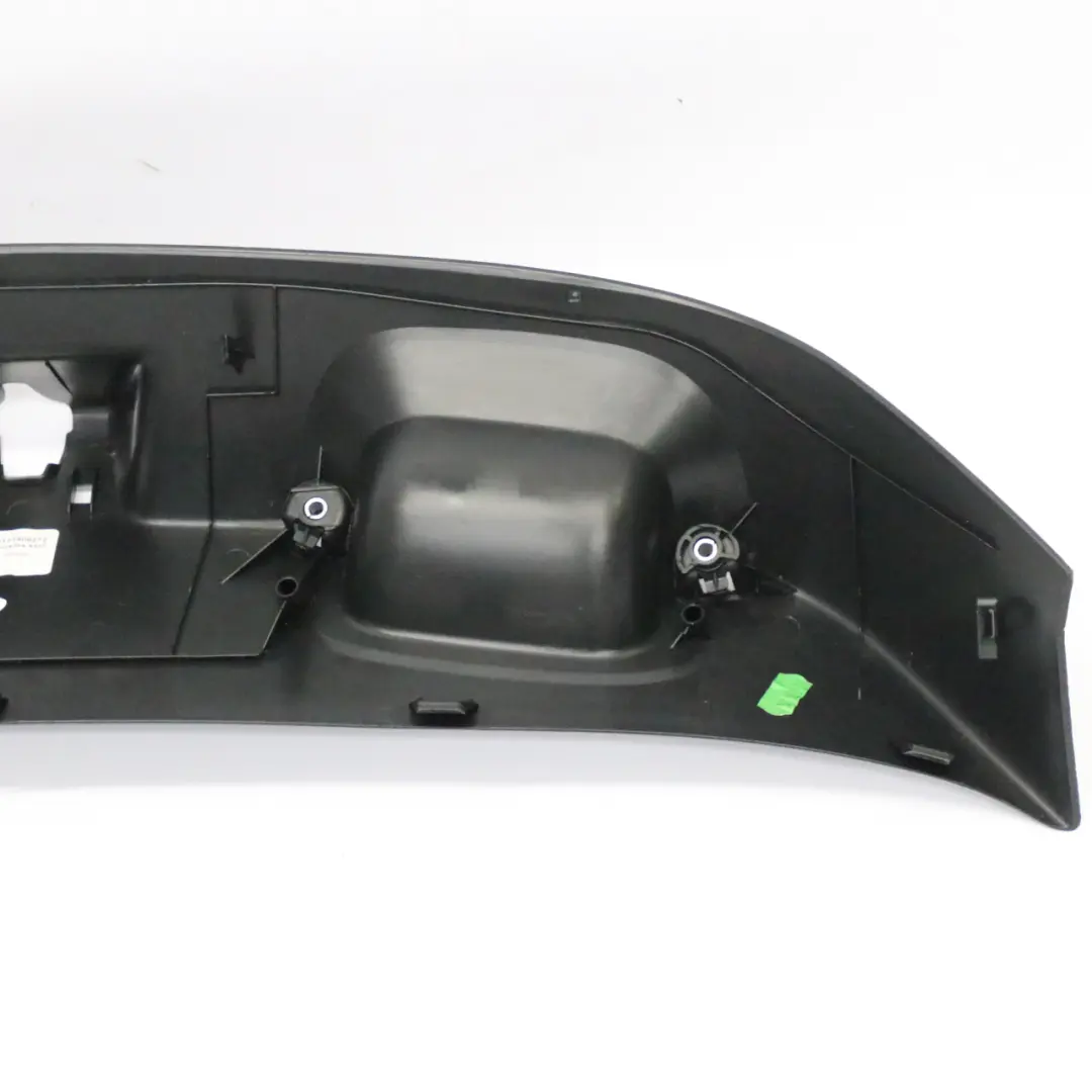 Kofferraumdeckel Heckklappengriff Abdeckleiste für Mercedes W212 mit Teilenummer A1177400272 Mercedes W212 Kofferraumdeckel Heckklappengriff Abdeckleiste - SKU a1177400272 - Teilenummer A1177400272