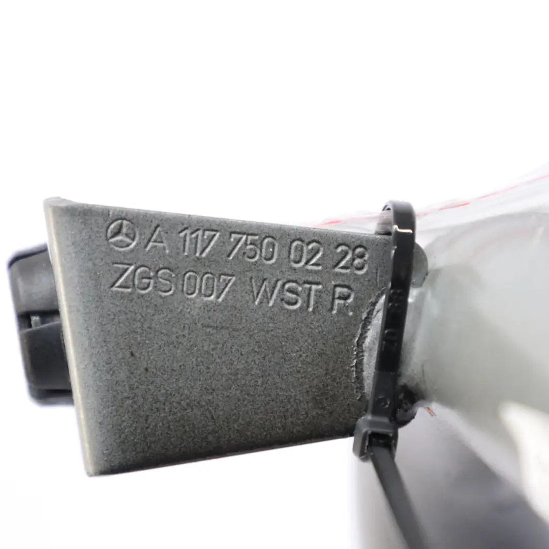 Charnière coffre Mercedes C117 Coupé arrière droite Noir Cosmique Métallisé -191 pour à propos du numéro de pièce A1177500228 Charnière coffre Mercedes C117 Coupé arrière droite Noir Cosmique Métallisé -191 - SKU A1177500228-KB - Numéro de pièce A1177500228