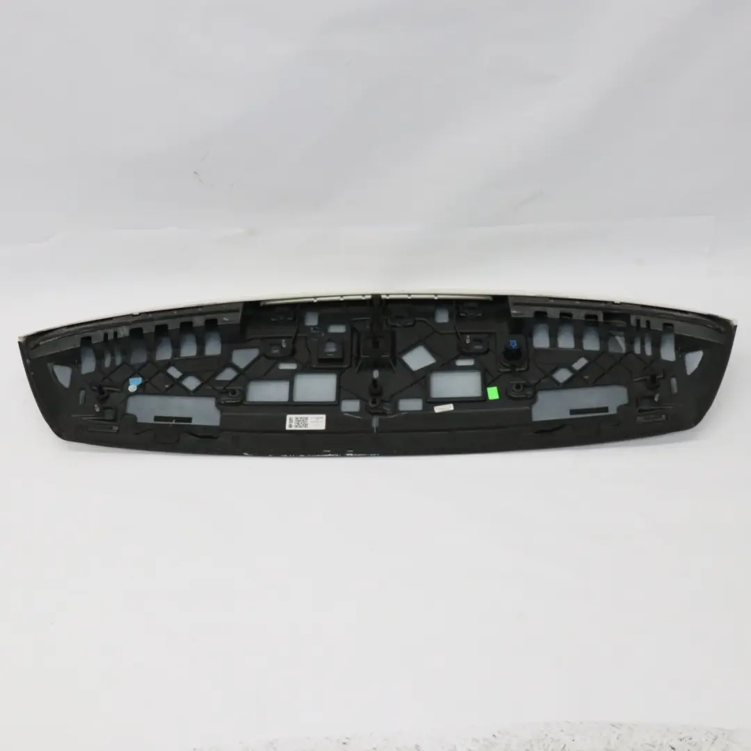 Mercedes CLA X117 Panneau d'aileron arrière de hayon de coffre Calcite Blanc 650 - SKU A1177900200-CW - Numéro de pièce A1177900200