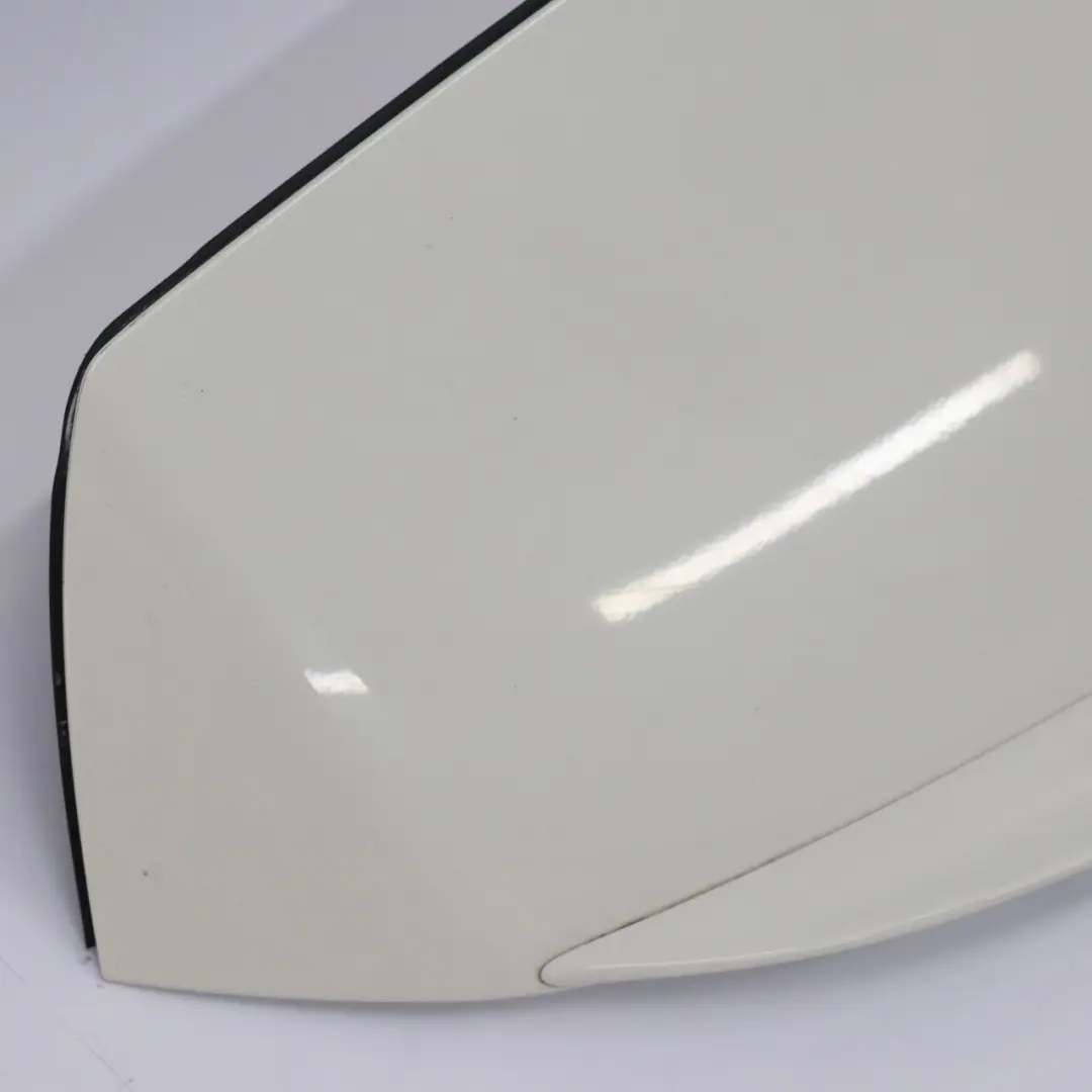 Kofferraum Heck klappe Kofferraum deckel spoiler Calcit Weiß - 650 für Mercedes X117 mit Teilenummer A1177900200 Mercedes X117 Kofferraum Heck klappe Kofferraum deckel spoiler Calcit Weiß - 650 - SKU A1177900200-CW - Teilenummer A1177900200