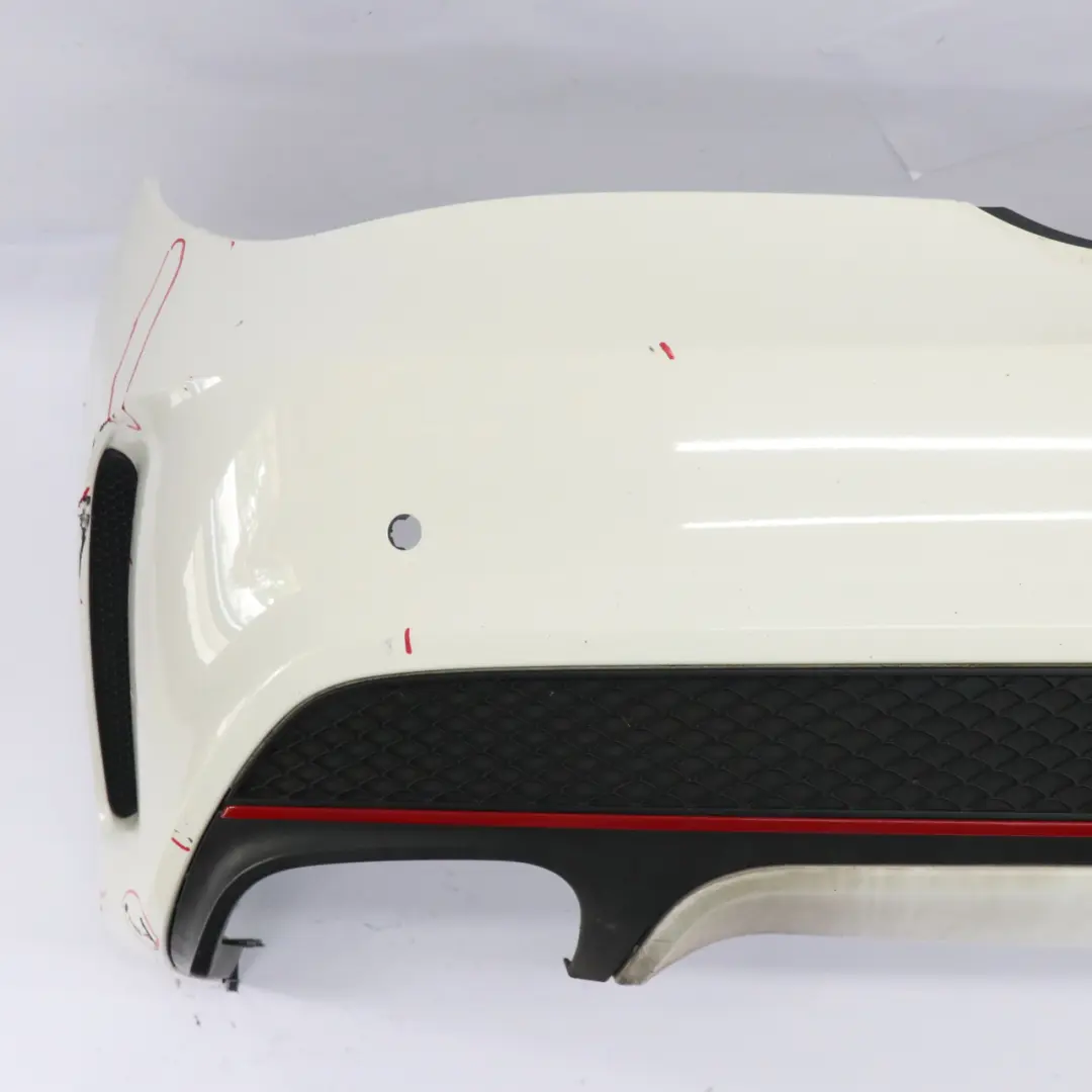 Zderzak Tylny AMG Calcite White Biały - 650 do Mercedes C117 o numerze A1178805040 Mercedes C117 Zderzak Tylny AMG Calcite White Biały - 650 - SKU A1178805040-CW - Numer Części A1178805040