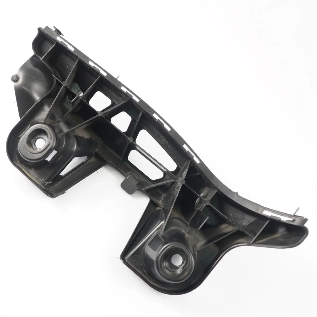 Parachoques Trasero Izquierdo Soporte Guía para Mercedes CLA C117 con número de pieza A1178850765 Mercedes CLA C117 Parachoques Trasero Izquierdo Soporte Guía - SKU A1178850765 - Número de pieza A1178850765