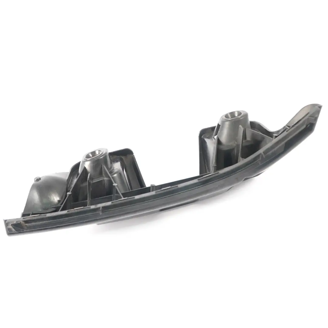 Mercedes CLA C117 paraurti posteriore destro supporto staffa guida - SKU A1178850865 - Numero di parte A1178850865