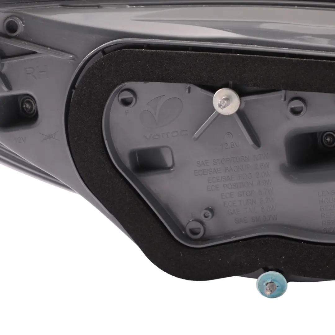 Mercedes CLA C117 Luz Trasera Derecha Panel Lateral - SKU A1179064000 - Número de pieza A1179064000