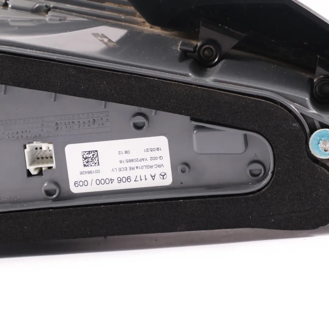 Mercedes CLA C117 Luz Trasera Derecha Panel Lateral - SKU A1179064000 - Número de pieza A1179064000