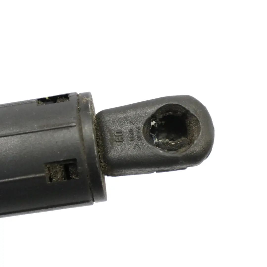 Portellone Posteriore Puntone Posteriore Destro Fuso per Mercedes X117 con numero di parte A1179800564 Mercedes X117 Portellone Posteriore Puntone Posteriore Destro Fuso - SKU A1179800564 - Numero di parte A1179800564