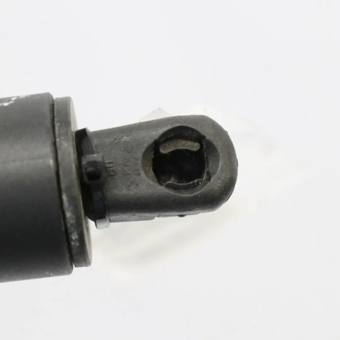 Vérin De Hayon Arbre Arrière Droit Botte Coffre pour Mercedes X117 à propos du numéro de pièce A1179800564 Mercedes X117 Vérin De Hayon Arbre Arrière Droit Botte Coffre - SKU A1179800564 - Numéro de pièce A1179800564