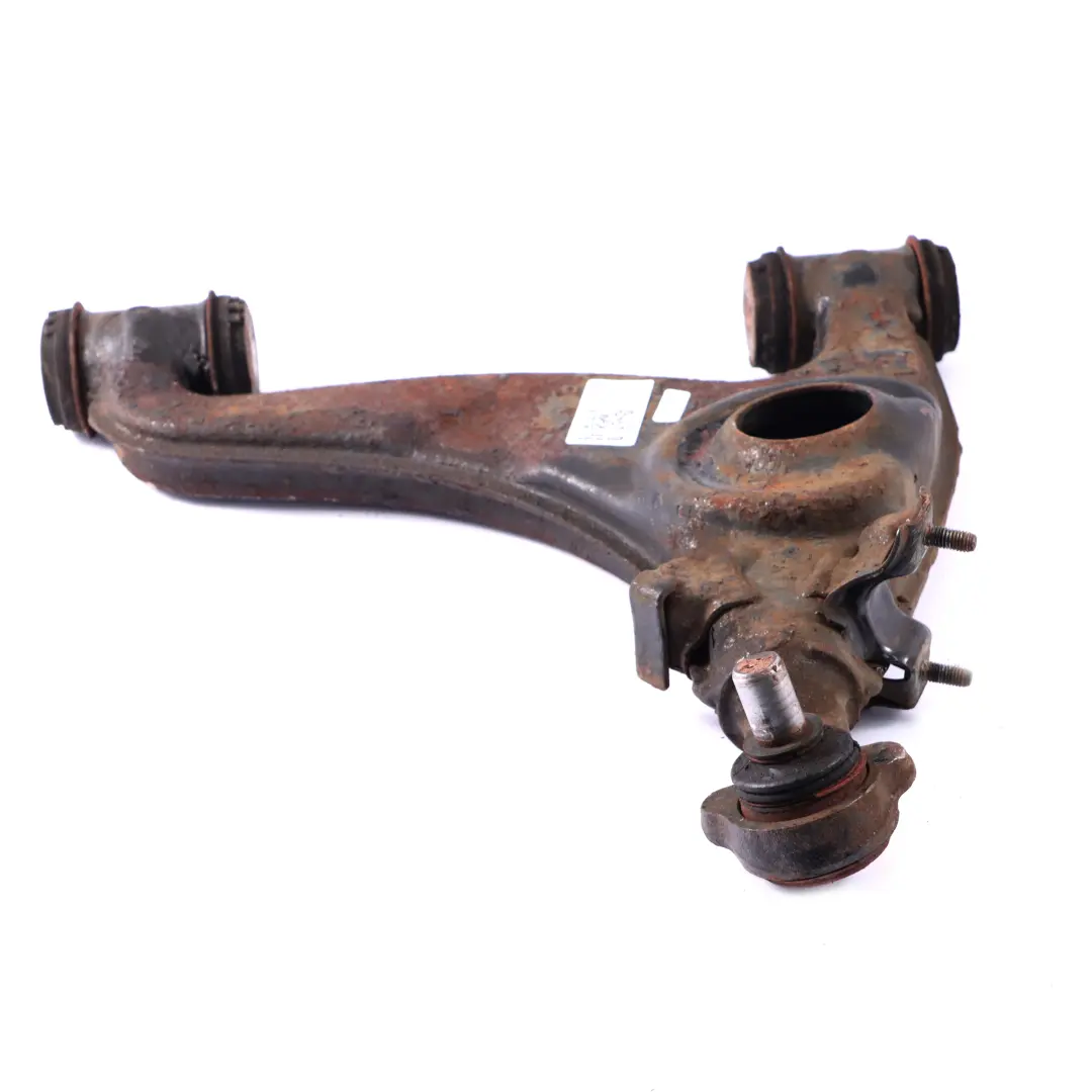 Brazo de Control Delantero Derecho Inferior para Mercedes W124 con número de pieza A1243303107 Mercedes W124 Brazo de Control Delantero Derecho Inferior - SKU A1243303107 - Número de pieza A1243303107