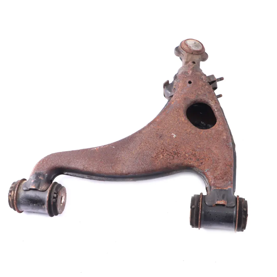 Wahacz Zawieszenia Dolny Prawy Przód do Mercedes W124 o numerze A1243303107 Mercedes W124 Wahacz Zawieszenia Dolny Prawy Przód - SKU A1243303107 - Numer Części A1243303107