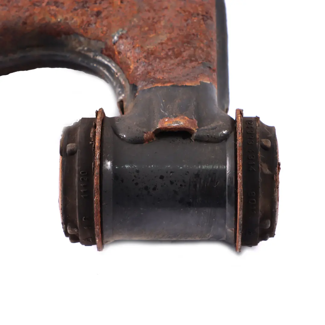 Wahacz Zawieszenia Dolny Prawy Przód do Mercedes W124 o numerze A1243303107 Mercedes W124 Wahacz Zawieszenia Dolny Prawy Przód - SKU A1243303107 - Numer Części A1243303107