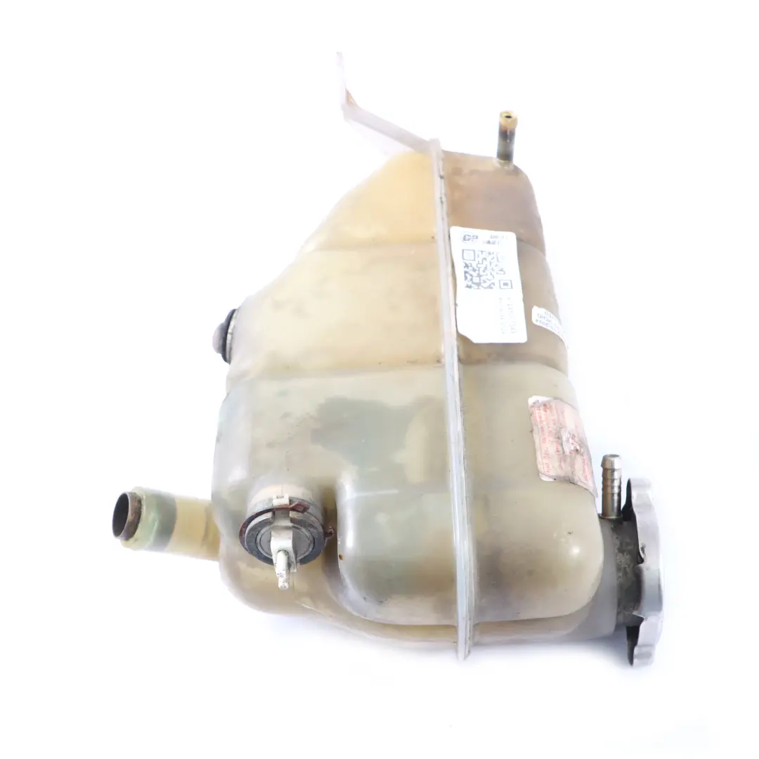 Erweiterung Tank Kühlmittel reservoir Flasche für Mercedes W124 mit Teilenummer A1245001349 Mercedes W124 Erweiterung Tank Kühlmittel reservoir Flasche - SKU a1245001349 - Teilenummer A1245001349