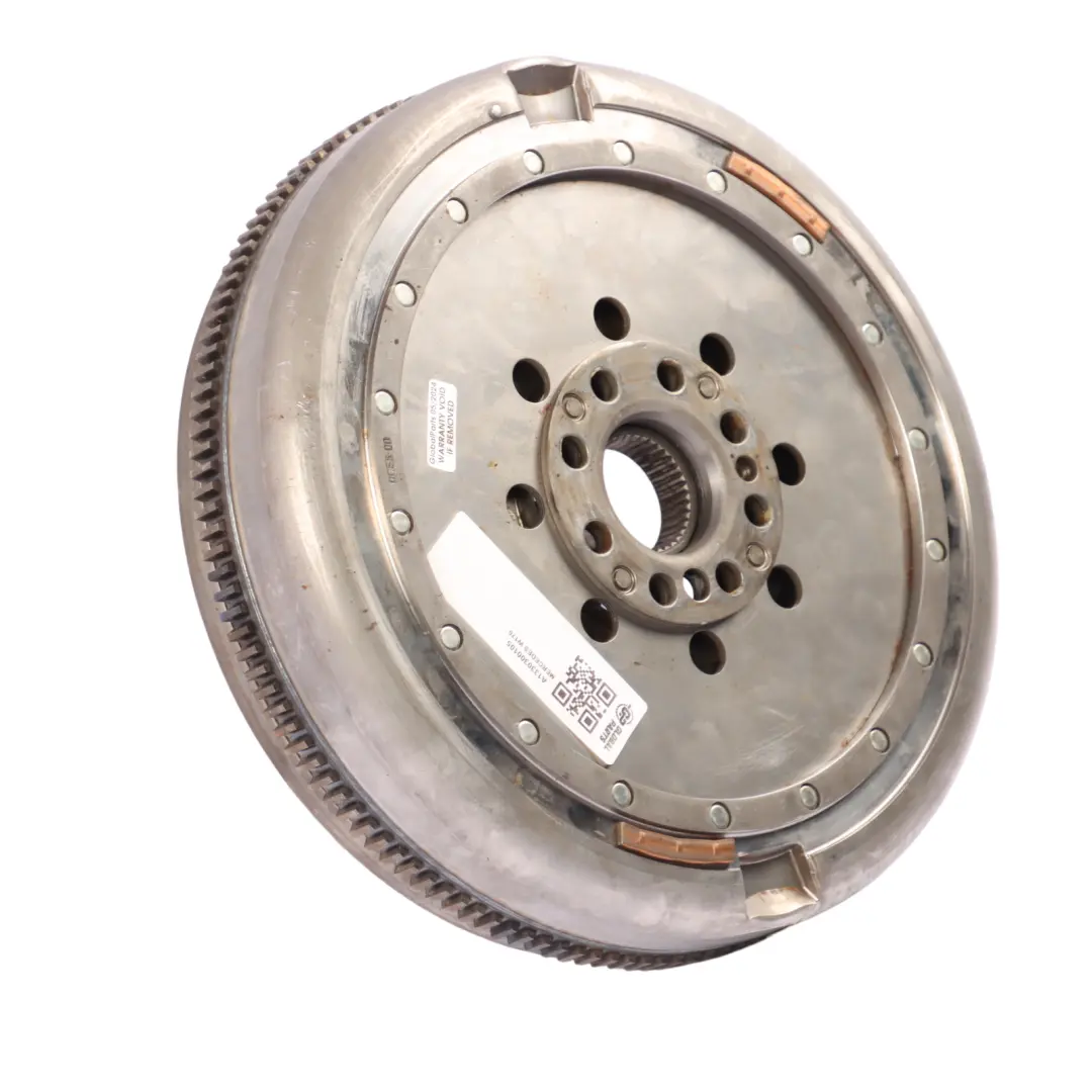 Mercedes C117 W176 AMG Caja de cambios automática volante bimasa - SKU A1330300105 - Número de pieza A1330300105
