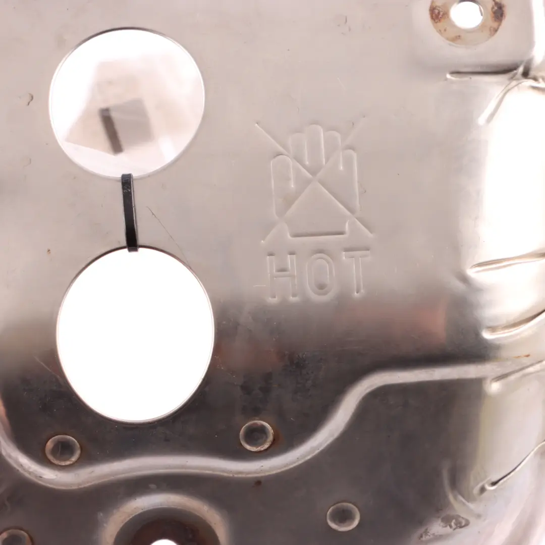 A45 Protezione Termica Scudo Calore Turbo per Mercedes W176 AMG con numero di parte A1331401034 Mercedes W176 AMG A45 Protezione Termica Scudo Calore Turbo - SKU A1331401034 - Numero di parte A1331401034