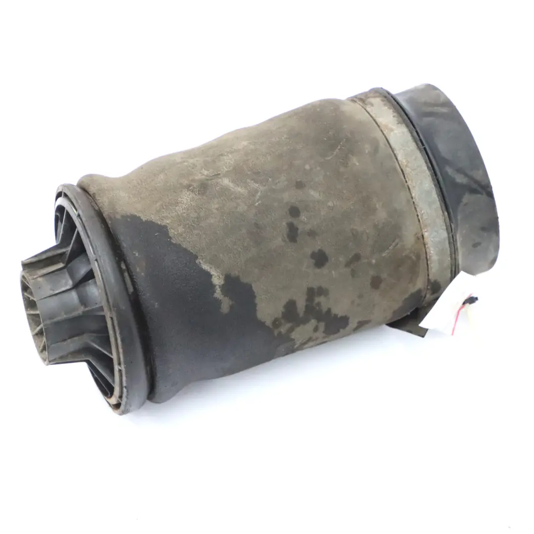 Sospensione Pneumatica Posteriore Sinistra Destra per Mercedes ML W164 con numero di parte A1643200725 Mercedes ML W164 Sospensione Pneumatica Posteriore Sinistra Destra - SKU A1643200725 - Numero di parte A1643200725