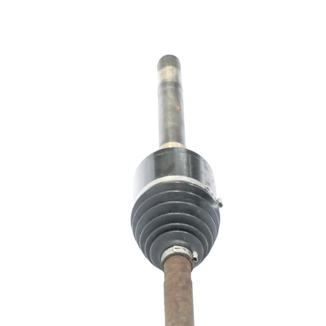 Arbre de transmission avant droite pour Mercedes X164 à propos du numéro de pièce A1643302101 Mercedes X164 Arbre de transmission avant droite - SKU A1643302101 - Numéro de pièce A1643302101