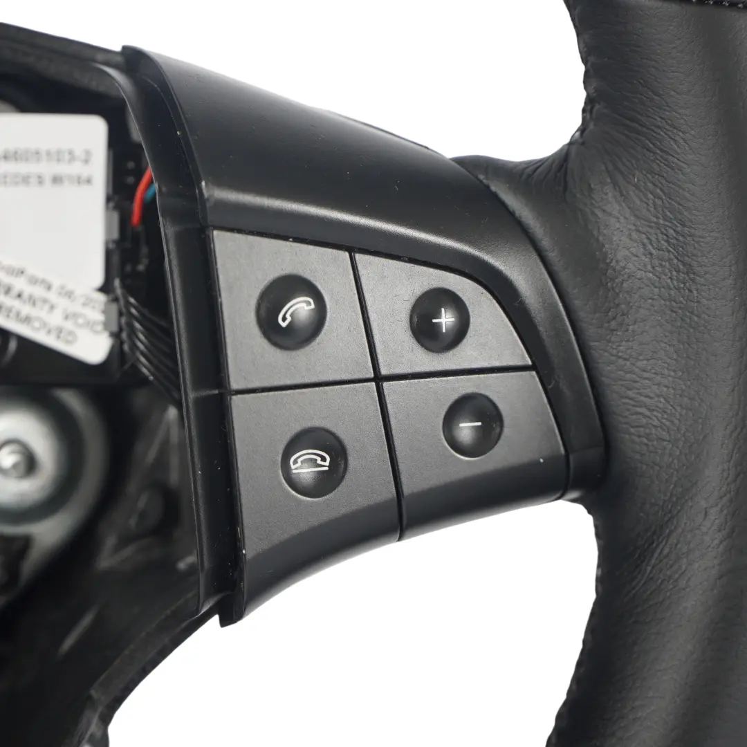 NUEVO Volante de cuero con hilos negros para Mercedes ML W164 con número de pieza A1644605103 Mercedes ML W164 NUEVO Volante de cuero con hilos negros - SKU A1644605103-2 - Número de pieza A1644605103