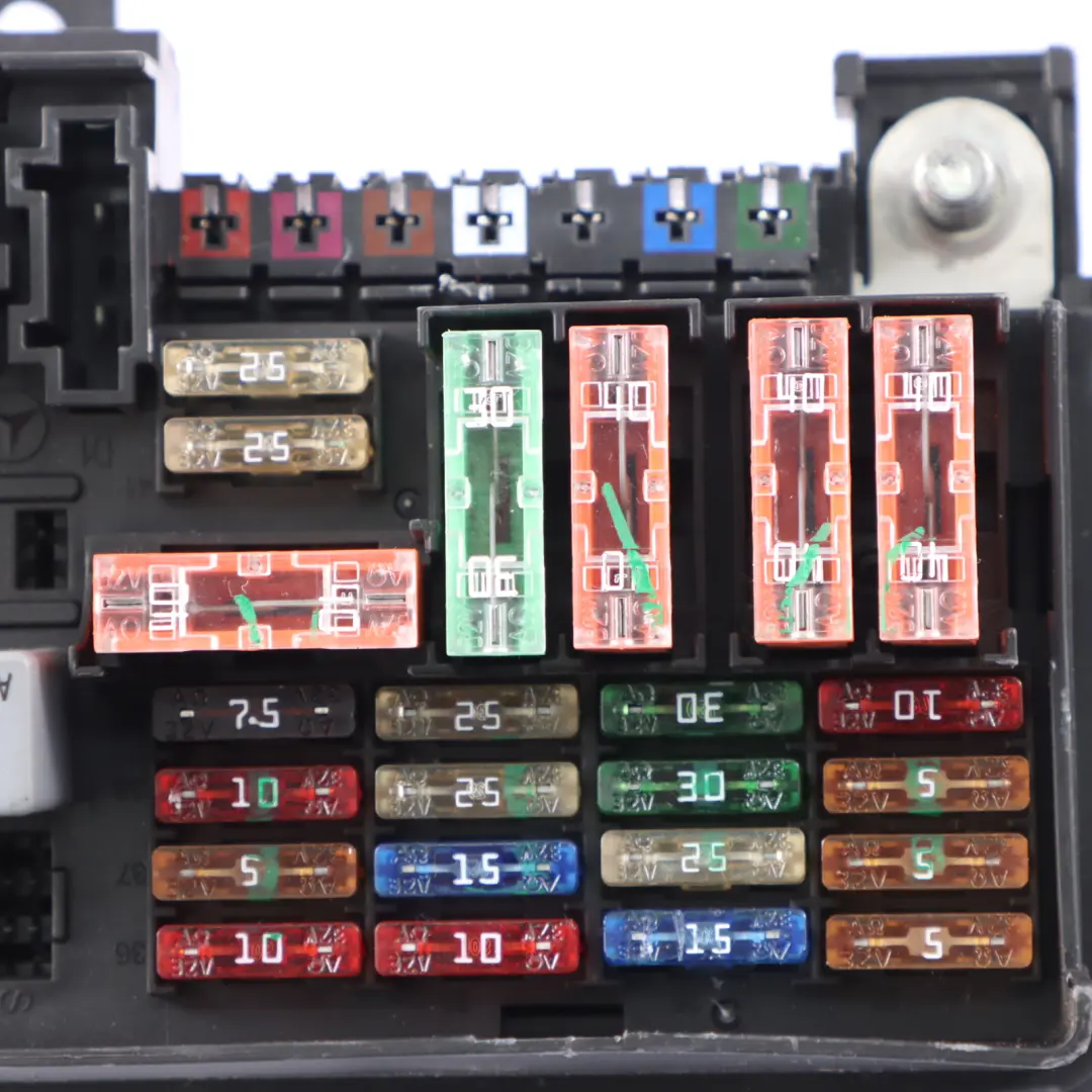 Sicherungskasten Relais Modul Hinten Einheit für Mercedes W164 W251 mit Teilenummer A1645402372 Mercedes W164 W251 Sicherungskasten Relais Modul Hinten Einheit - SKU A1645402372-1 - Teilenummer A1645402372