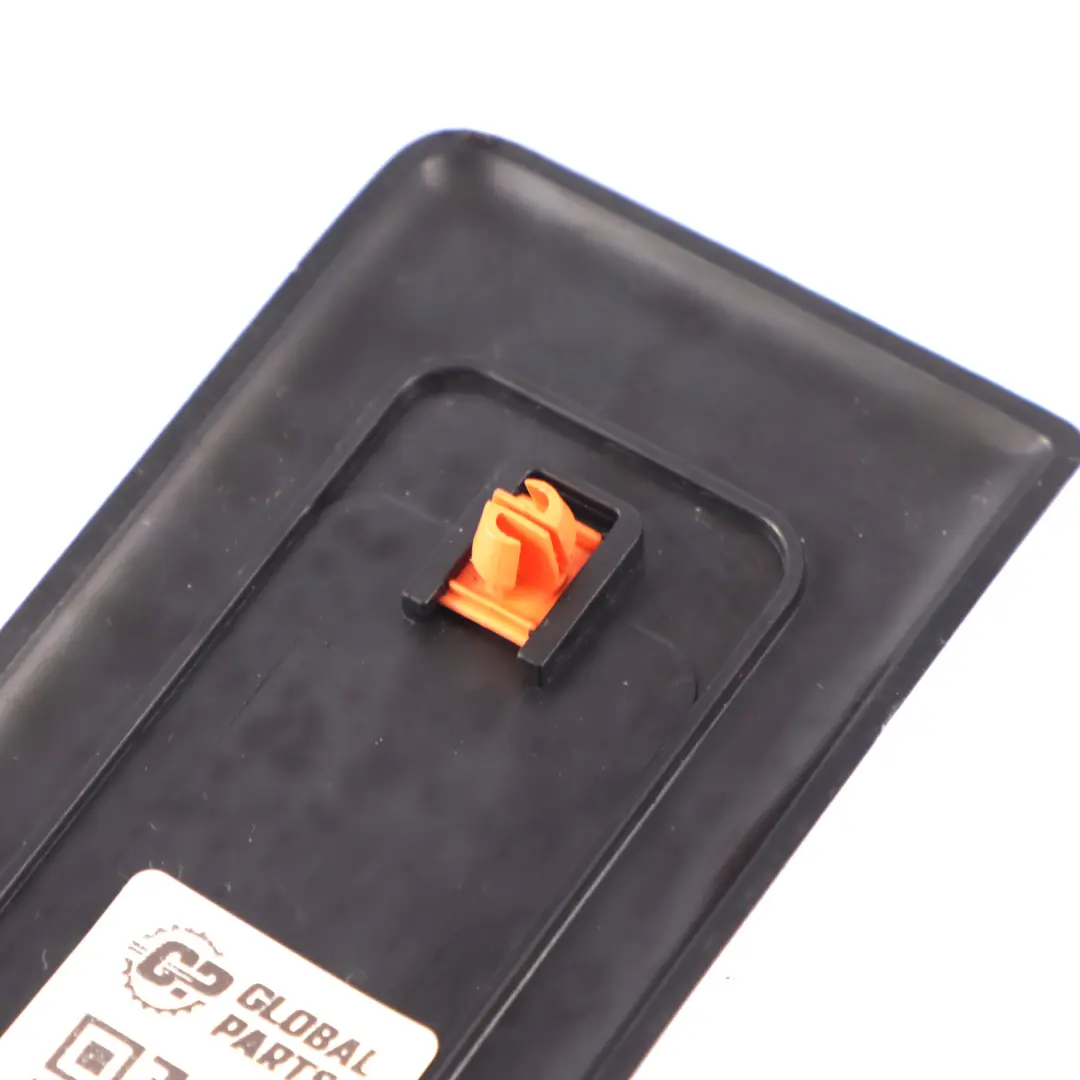  Embellecedor Escalón Alféizar Mercedes X164 Delantero Derecho - SKU A1646800435 - Número de pieza A1646800435