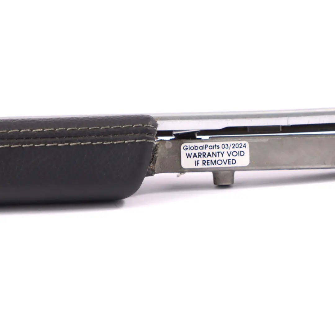 Mercedes X164 Mittelkonsole Tunnel Haltegriff Links Schwarz - SKU A1646800570 - Teilenummer A1646800570