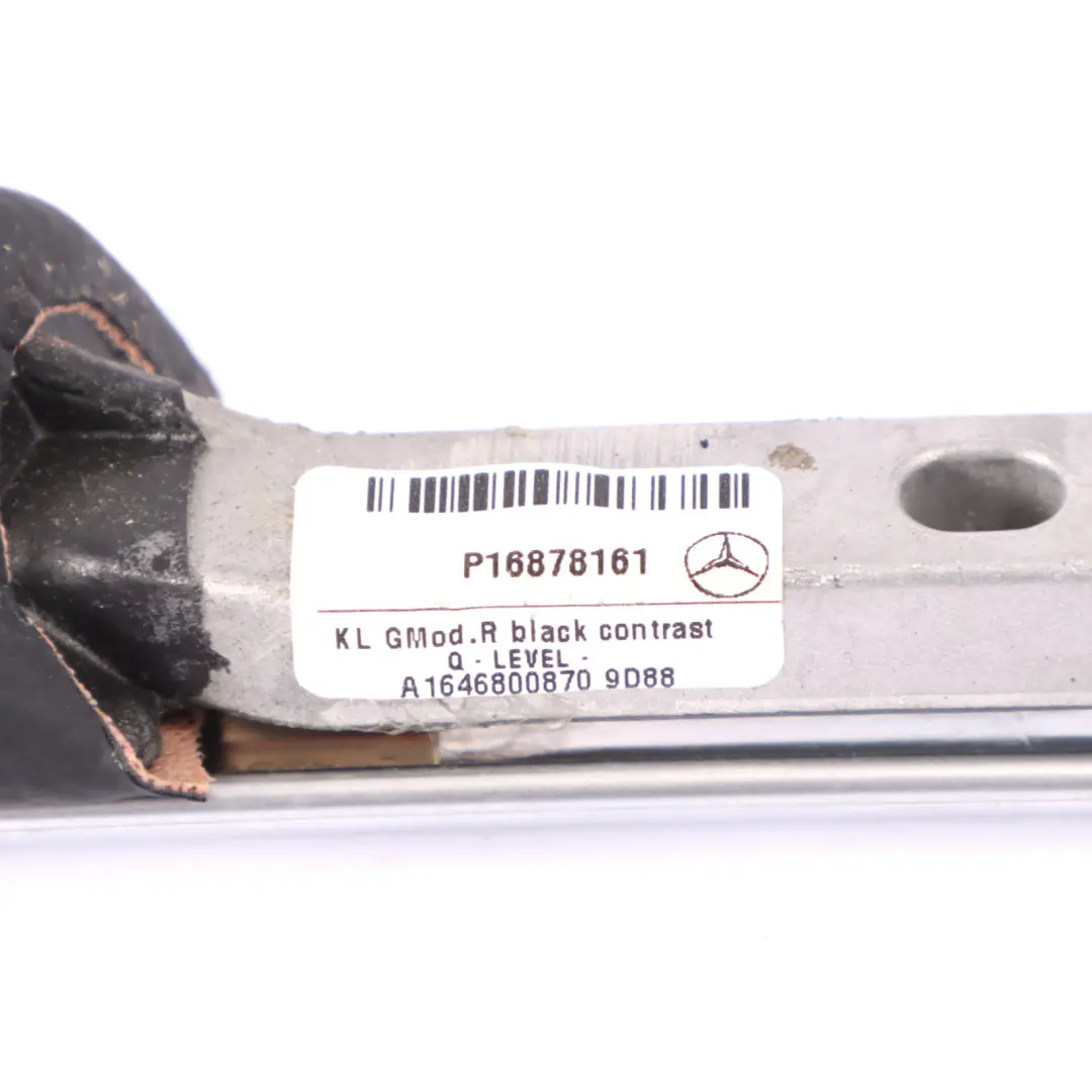  Asa Mercedes ML W164 Consola Central Asa de Agarre Derecha Negro - SKU A1646800870-1 - Número de pieza A1646800870