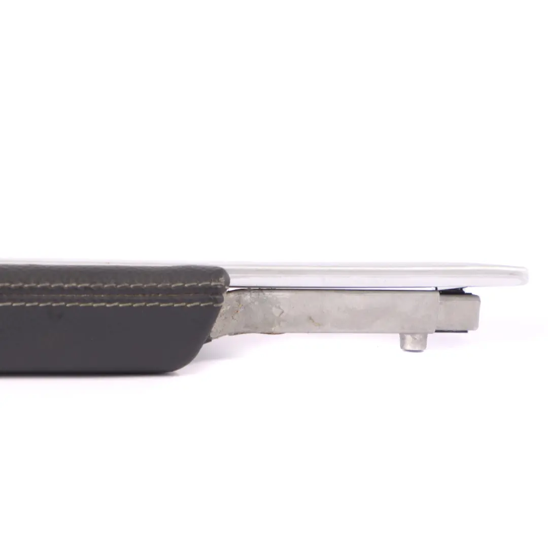  Asa Mercedes ML W164 Consola Central Asa de Agarre Derecha Negro - SKU A1646800870-1 - Número de pieza A1646800870