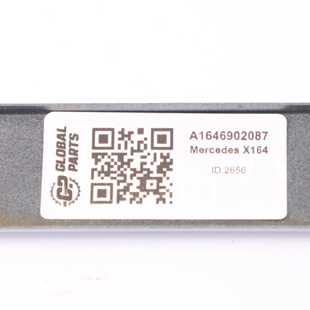 Mercedes X164 Joint d'étanchéité de vitre de custode arrière droite - SKU A1646902087 - Numéro de pièce A1646902087