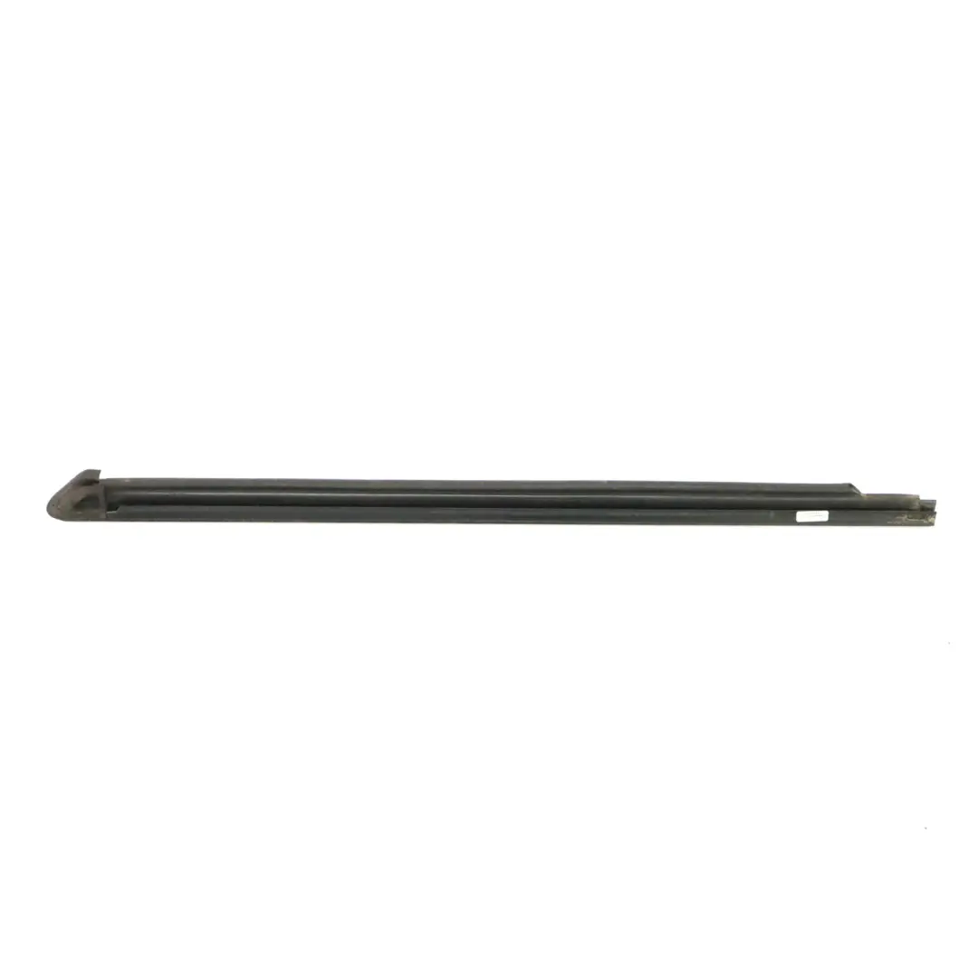 Mercedes X164 Viertel Fenster Formteil Trim Dichtung hinten links - SKU A1646905380 - Teilenummer A1646905380