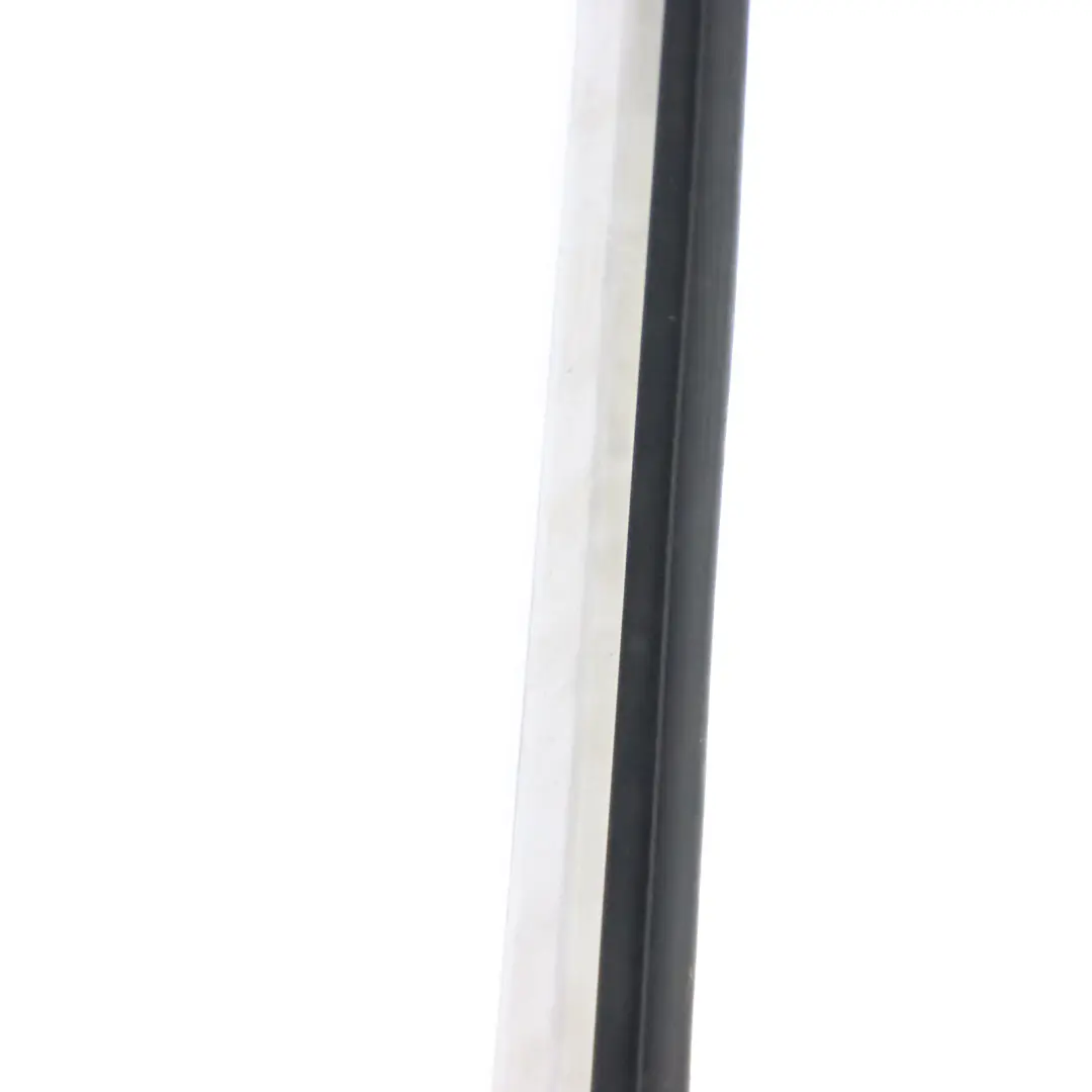 Mercedes X164 Viertel Fenster Formteil Trim Dichtung hinten links - SKU A1646905380 - Teilenummer A1646905380