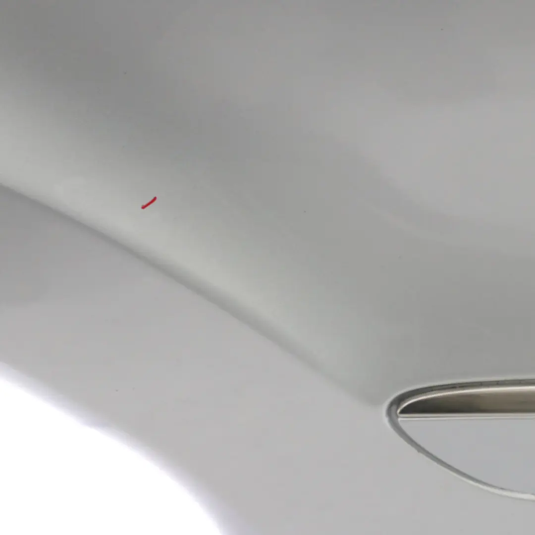 Arrière Droite Argent Iridium Métallisé - 775 pour Mercedes ML W164 Porte à propos du numéro de pièce A1647300805 Mercedes ML W164 Porte Arrière Droite Argent Iridium Métallisé - 775 - SKU A1647300805-IRS - Numéro de pièce A1647300805