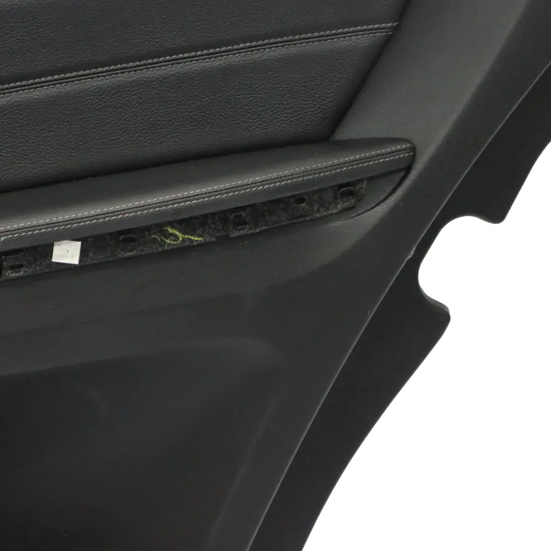 Mercedes GL X164 Boczek Osłona Drzwi Prawy Tył Srebrna Listwa Czarna Skóra - SKU A1647300870 - Numer Części A1647300870