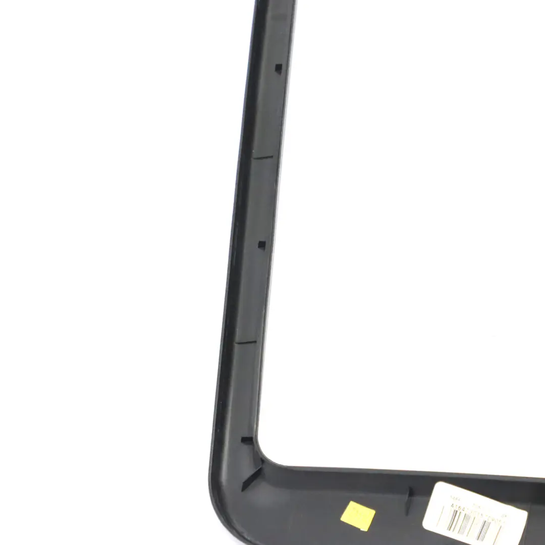 Guarnizione del finestrino Telaio posteriore sinistro per Mercedes X164 con numero di parte A1647301570 Mercedes X164 Guarnizione del finestrino Telaio posteriore sinistro - SKU A1647301570 - Numero di parte A1647301570