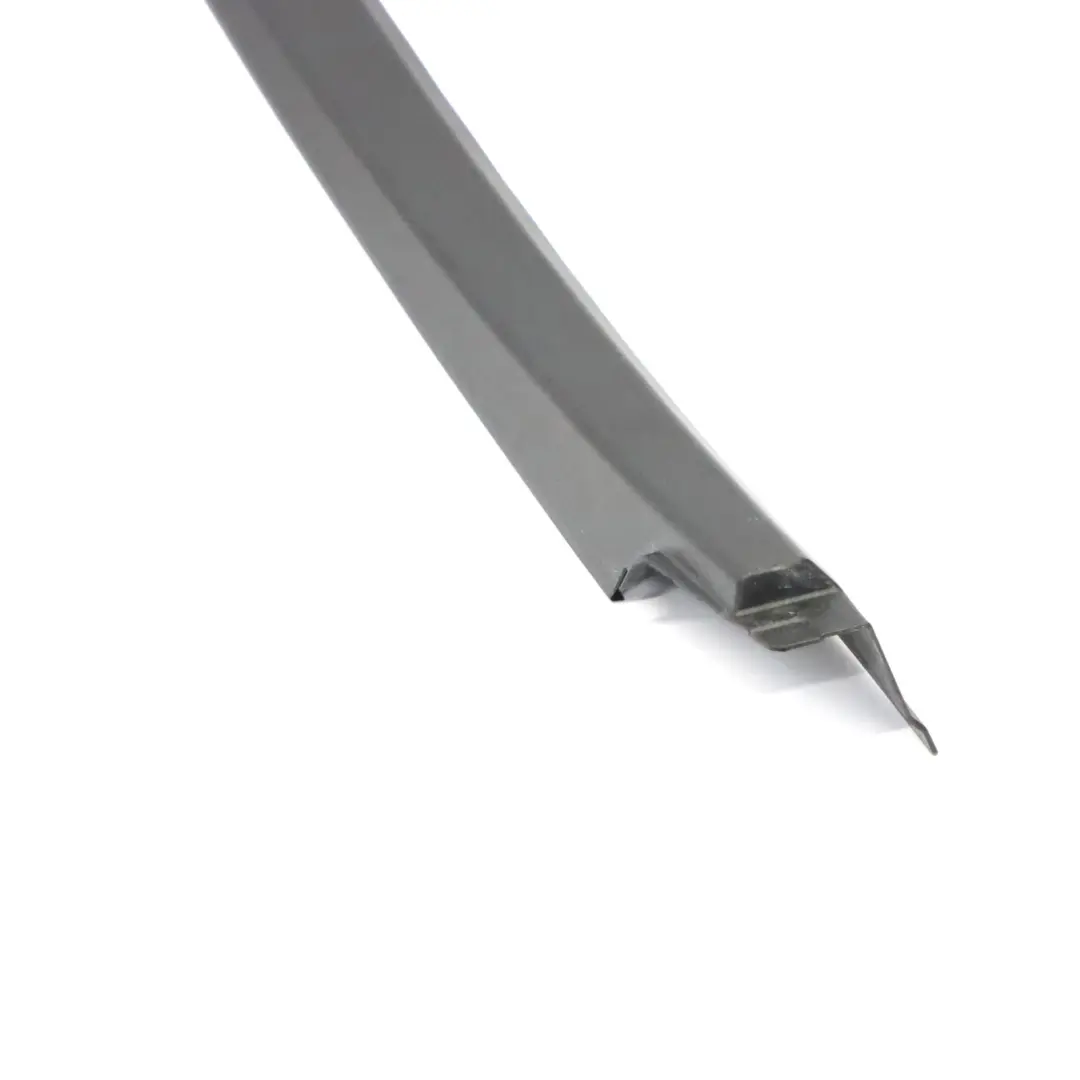 Joint de Vitrage Cadre Arrière Gauche pour Mercedes X164 à propos du numéro de pièce A1647301570 Mercedes X164 Joint de Vitrage Cadre Arrière Gauche - SKU A1647301570 - Numéro de pièce A1647301570