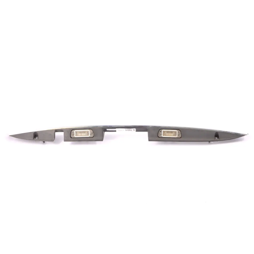 Mercedes ML W164 Poignée de hayon Support de plaque Cache lumière A1647401093 - SKU A1647400993 - Numéro de pièce A1647400993