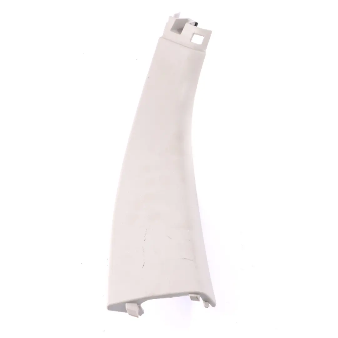 Tapa del maletero Mercedes X164 Tapa maletero trasero derecho beige para con número de pieza A1647401670 Tapa del maletero Mercedes X164 Tapa maletero trasero derecho beige - SKU A1647401670 - Número de pieza A1647401670