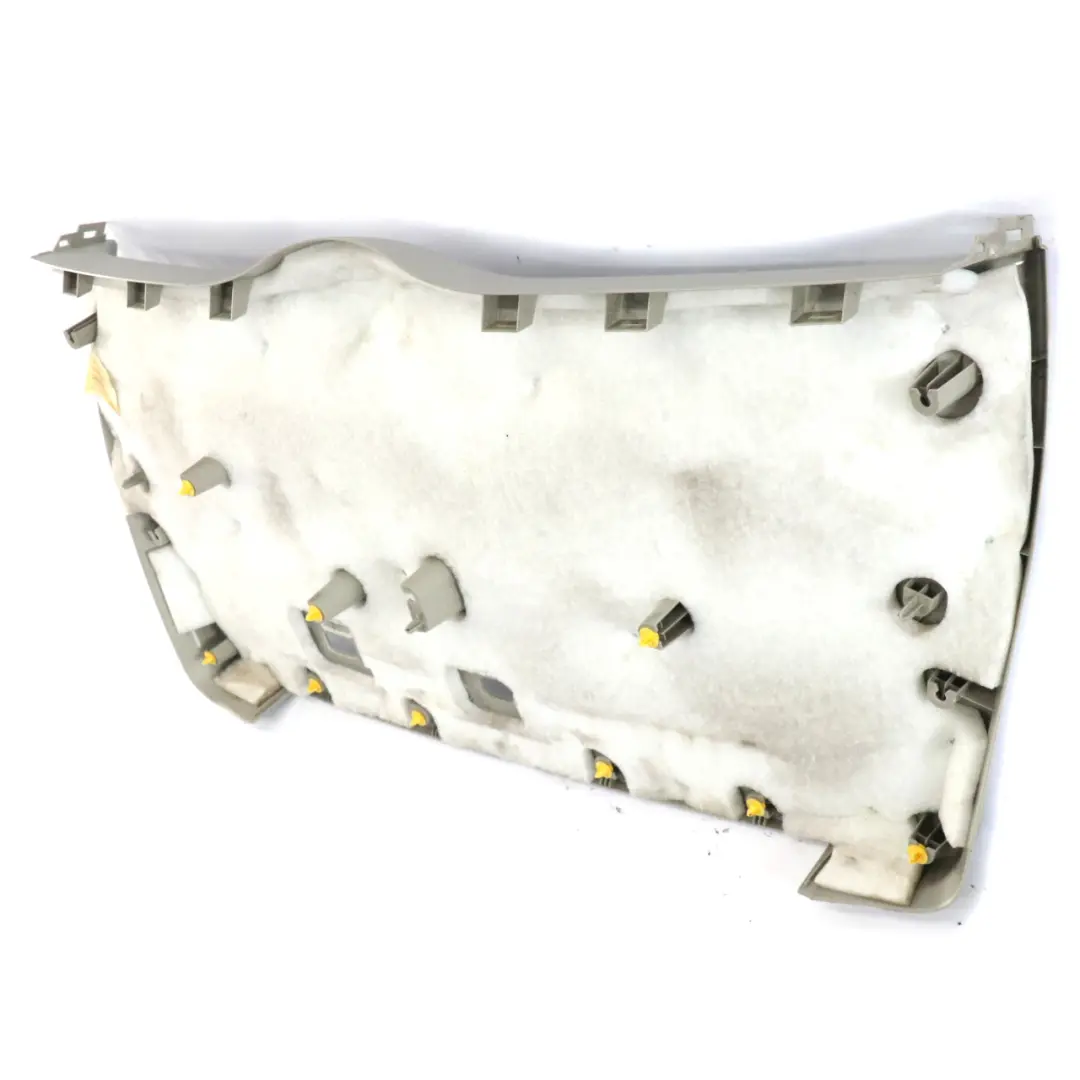 Panneau de recouvrement intérieur coffre arrière Gris pour Mercedes W164 à propos du numéro de pièce A1647401770 Mercedes W164 Panneau de recouvrement intérieur coffre arrière Gris - SKU A1647401770-3 - Numéro de pièce A1647401770