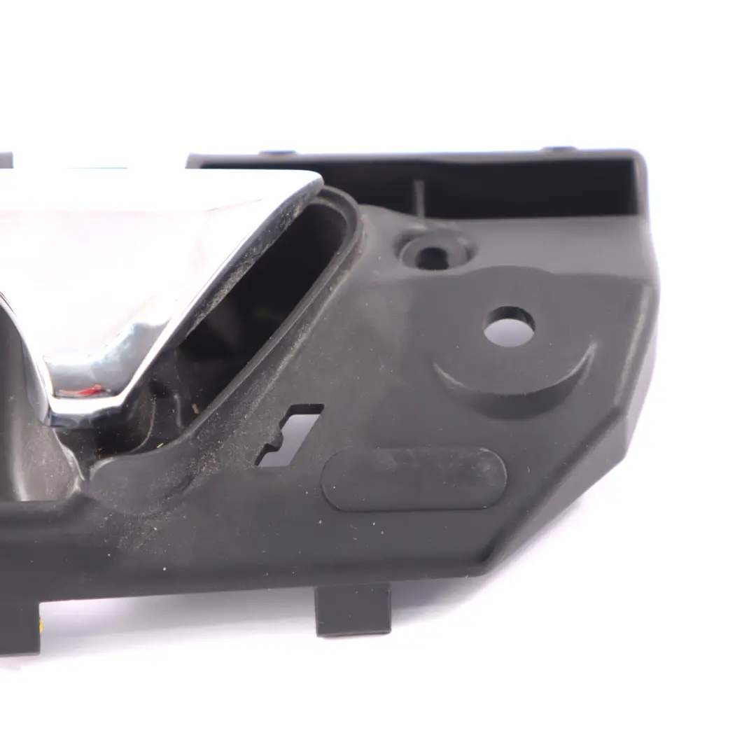 Mercedes ML W164 Agarradera De Apertura De Puerta Trasera Izquierda - SKU A1647660364 - Número de pieza A1647660364