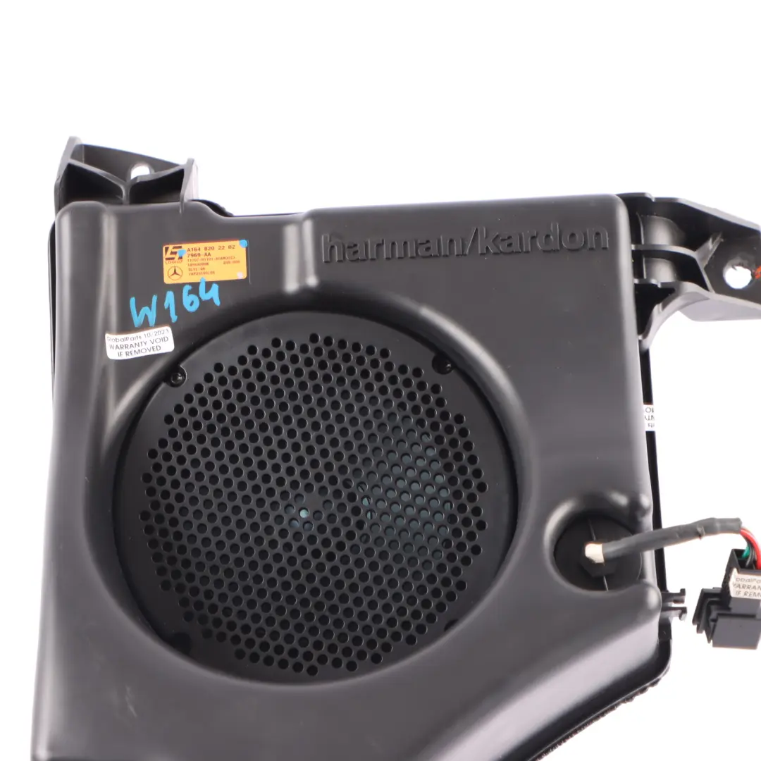 Speaker Subwoofer Bass HiFi Harman Kardon to Mercedes ML W164 with Part number A1648202202 Mercedes ML W164 Speaker Subwoofer Bass HiFi Harman Kardon - SKU A1648202202 - Part number A1648202202