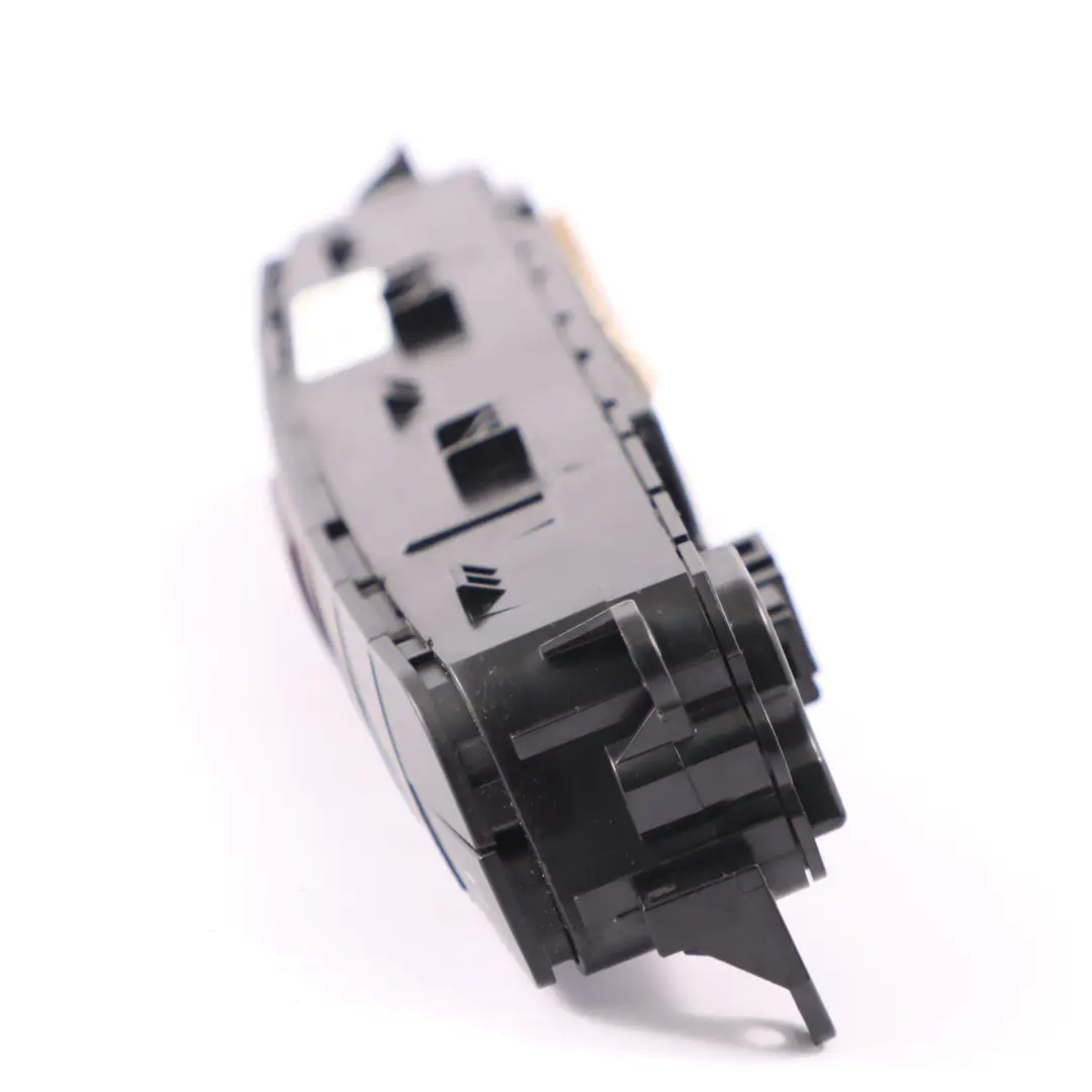 Schalter Mercedes X164 Armaturenbrett Schalter Panel Warnblinkanlage für mit Teilenummer A1648700551 Schalter Mercedes X164 Armaturenbrett Schalter Panel Warnblinkanlage - SKU A1648700551 - Teilenummer A1648700551