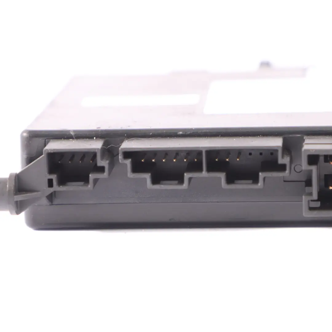 Module contrôle des sièges arrière la troisième rangée pour Mercedes X164 à propos du numéro de pièce A1648703726 Mercedes X164 Module contrôle des sièges arrière la troisième rangée - SKU A1648703726 - Numéro de pièce A1648703726