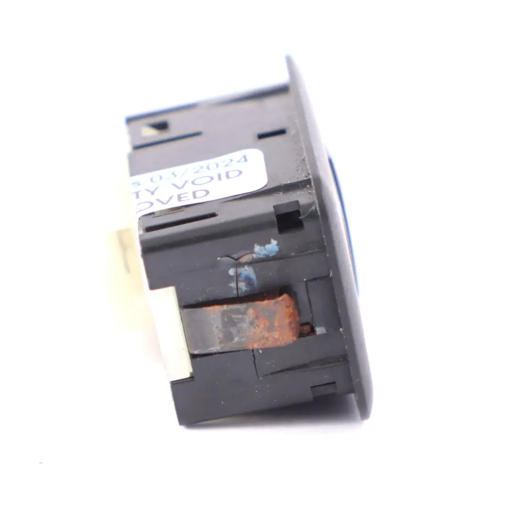 Control Switch Rear Left N/S to Mercedes X164 Seat with Part number A1648706810 Mercedes X164 Seat Control Switch Rear Left N/S - SKU A1648706810 - Part number A1648706810