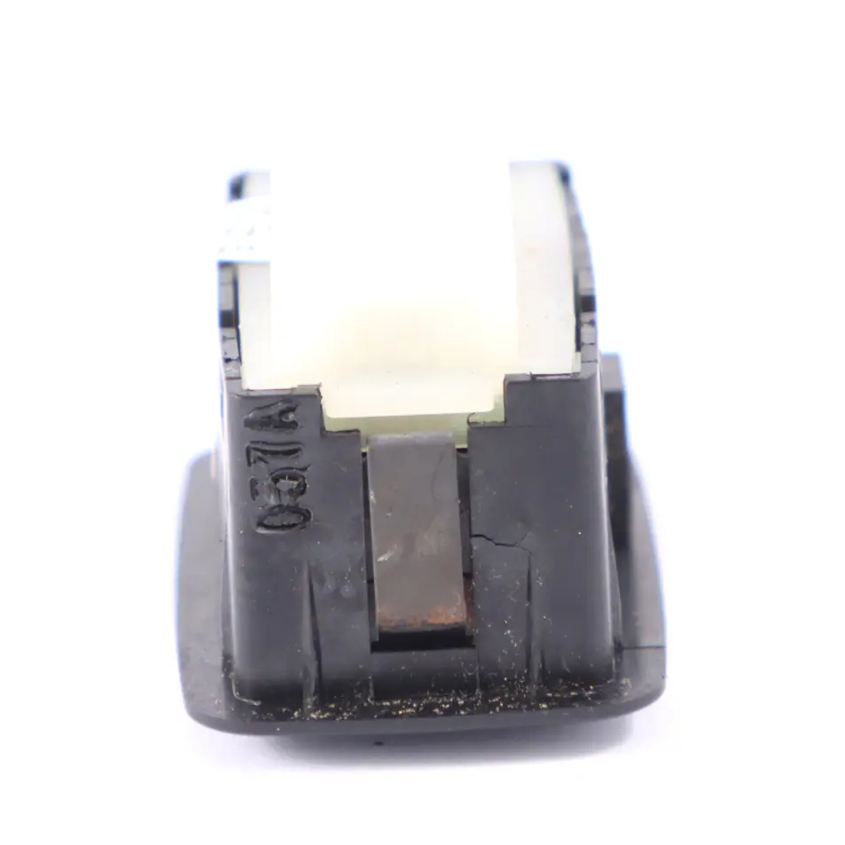 Mercedes X164 Interrupteur de commande de siège arrière gauche - SKU A1648706810 - Numéro de pièce A1648706810