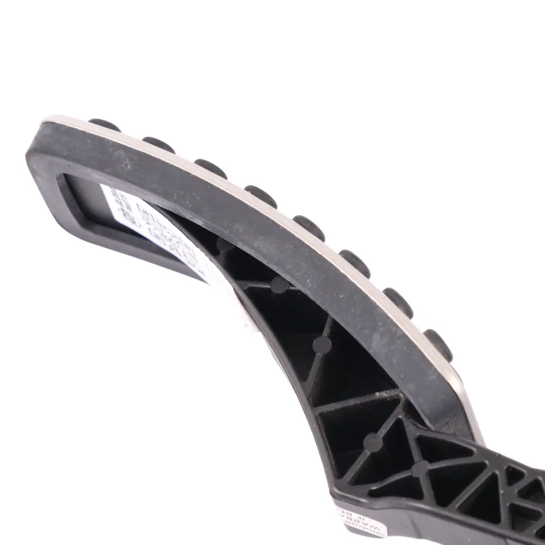 Pédale d'accélérateur pour Mercedes ML W166 à propos du numéro de pièce A1663000004 Mercedes ML W166 Pédale d'accélérateur - SKU A1663000004 - Numéro de pièce A1663000004