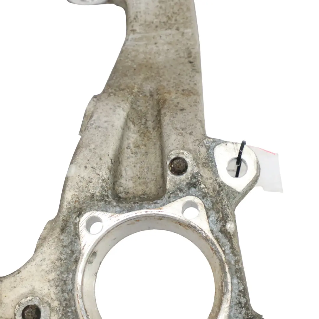 Articulation direction Mercedes ML W166 4matic Support avant gauche pour à propos du numéro de pièce A1663300920 Articulation direction Mercedes ML W166 4matic Support avant gauche - SKU A1663300920 - Numéro de pièce A1663300920