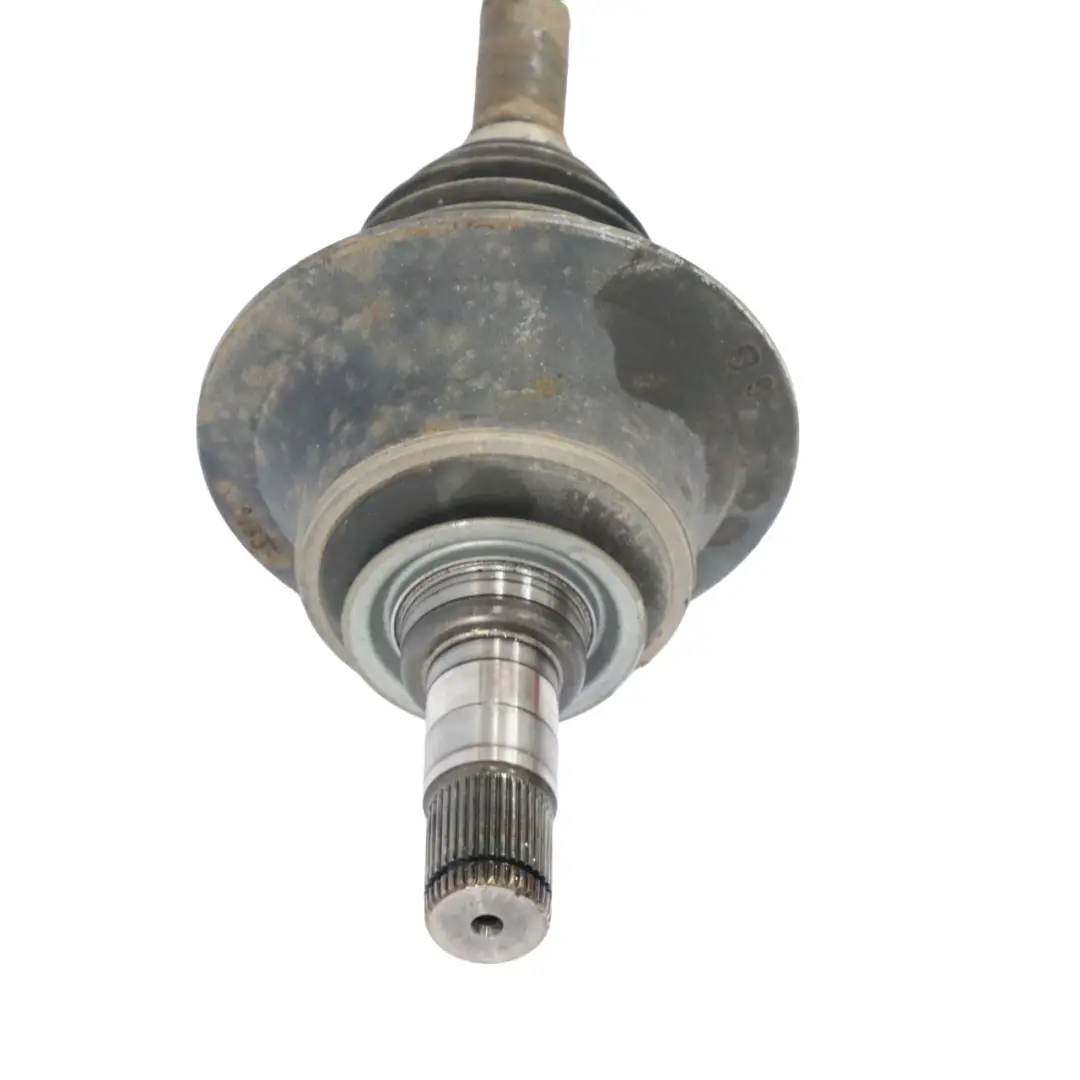 Eje de transmisión Mercedes ML W166 4matic delantero izquierdo para con número de pieza A1663301401 Eje de transmisión Mercedes ML W166 4matic delantero izquierdo - SKU A1663301401 - Número de pieza A1663301401