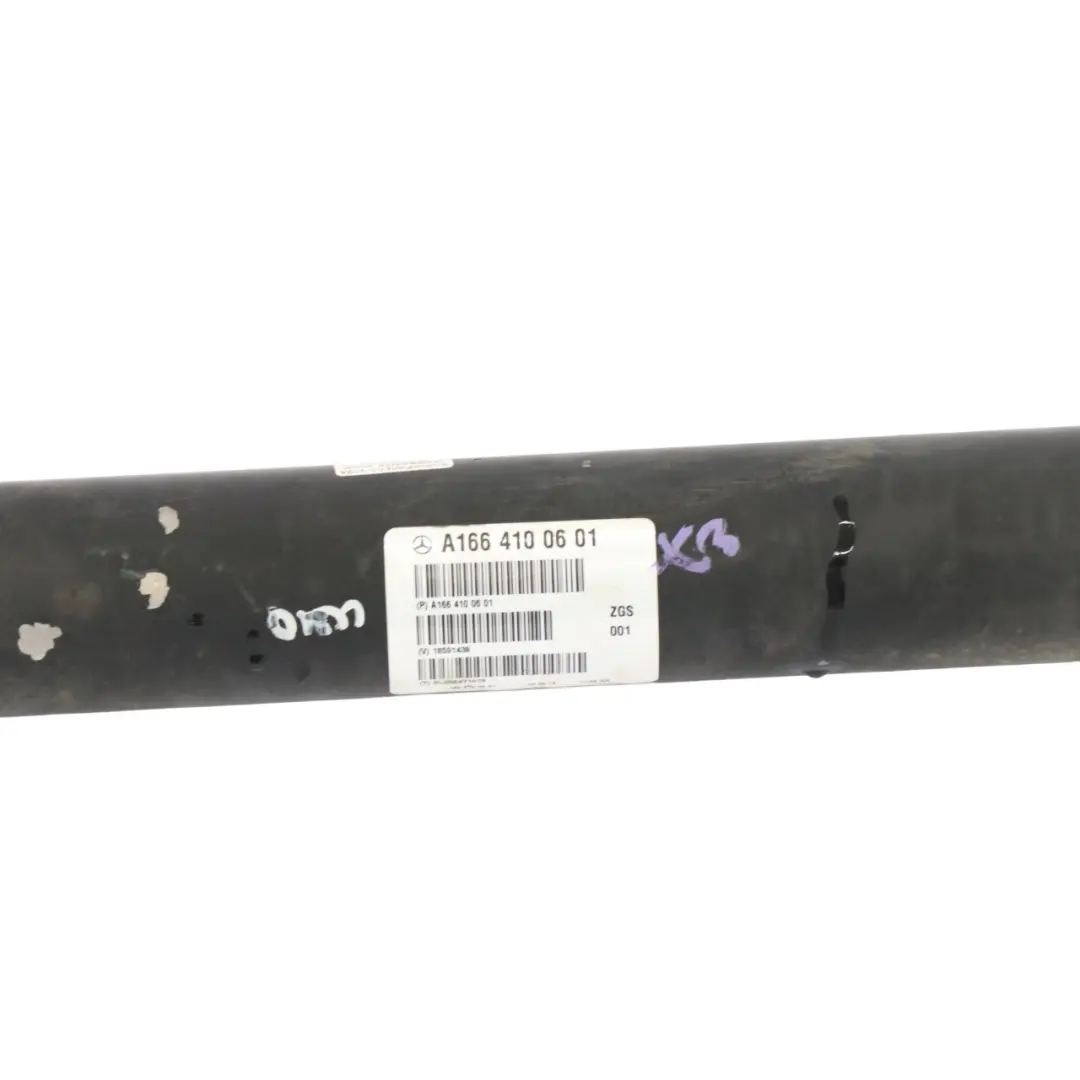 Propshaft Mercedes ML W166 4matic Transfer Case Differential Shaft to with Part number A1664100601 Propshaft Mercedes ML W166 4matic Transfer Case Differential Shaft - SKU A1664100601 - Part number A1664100601