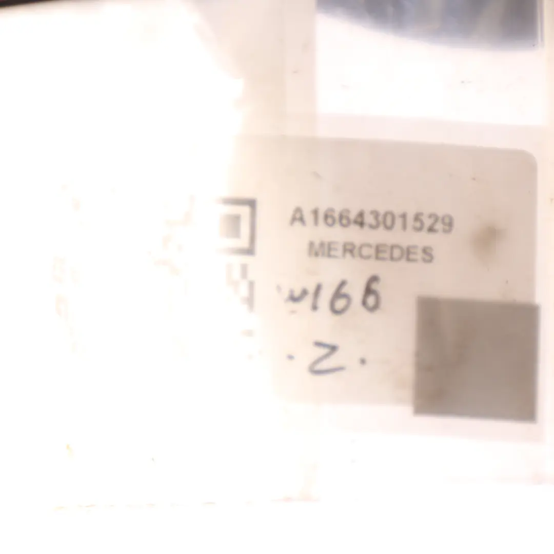 Brake Booster Vacuum Hose Pipe to Mercedes W166 with Part number A1664301529 Mercedes W166 Brake Booster Vacuum Hose Pipe - SKU A1664301529 - Part number A1664301529
