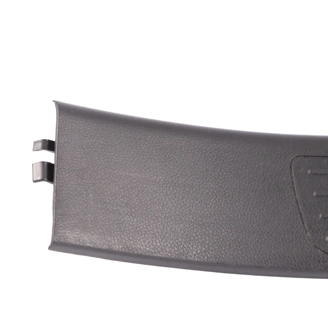 Plaque de seuil arrière droite pour entrée pour Mercedes W166 à propos du numéro de pièce A1666800635 Mercedes W166 Plaque de seuil arrière droite pour entrée - SKU A1666800635 - Numéro de pièce A1666800635